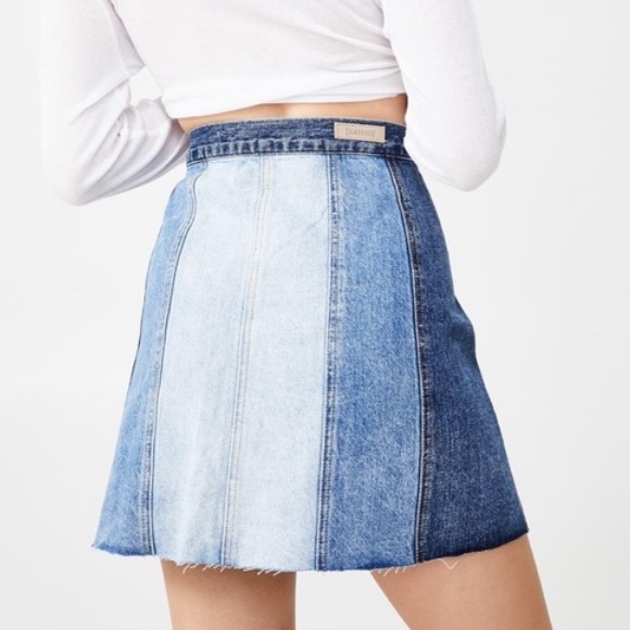 Blank NYC All or Nothing Denim Jean Skirt 26 Dolls Kill patchwork denim skirt - Picture 4 of 13
